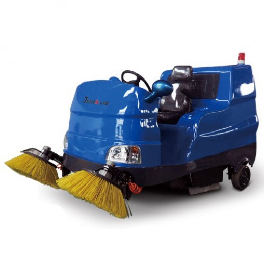 電動(dòng)座駕式掃地機(jī)