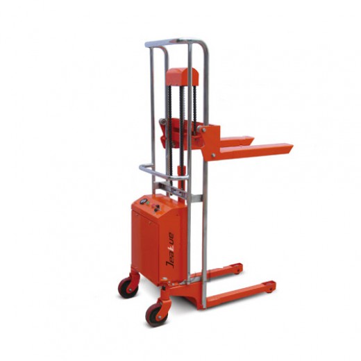 輕型半電動(dòng)堆高車(chē)