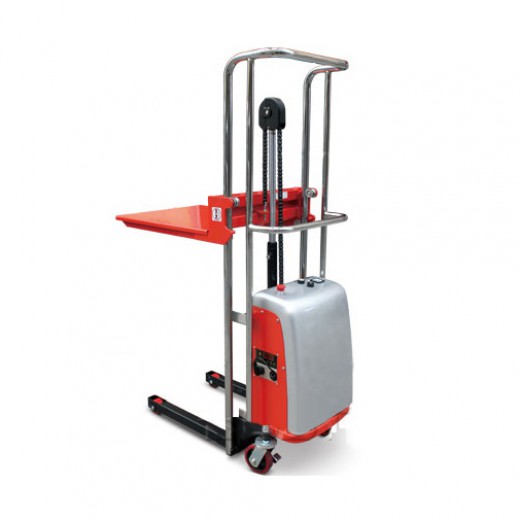 半電動(dòng)行李車(chē)